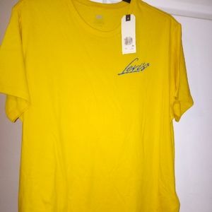 Women's Levi's t-shirt size 2X